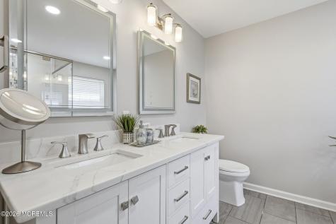 202 Veronica Court Lanoka Harbor NJ 08734