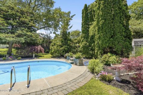 202 Veronica Court Lanoka Harbor NJ 08734