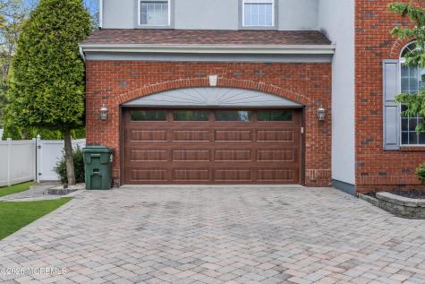 15 Rockspray Court Howell NJ 07731