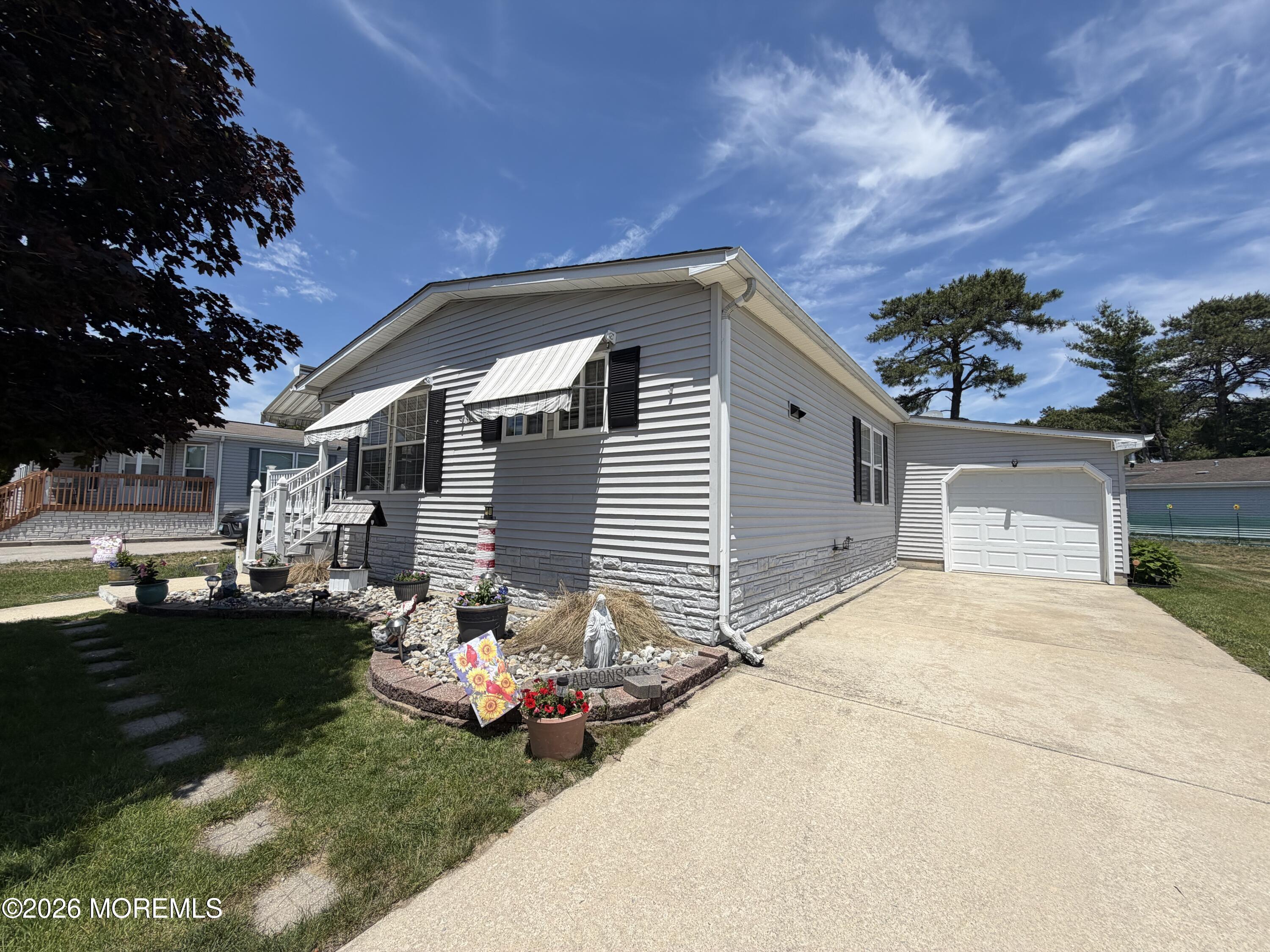 706 Evergreen Court Whiting NJ 08759