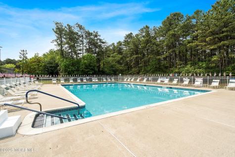 706 Evergreen Court Whiting NJ 08759