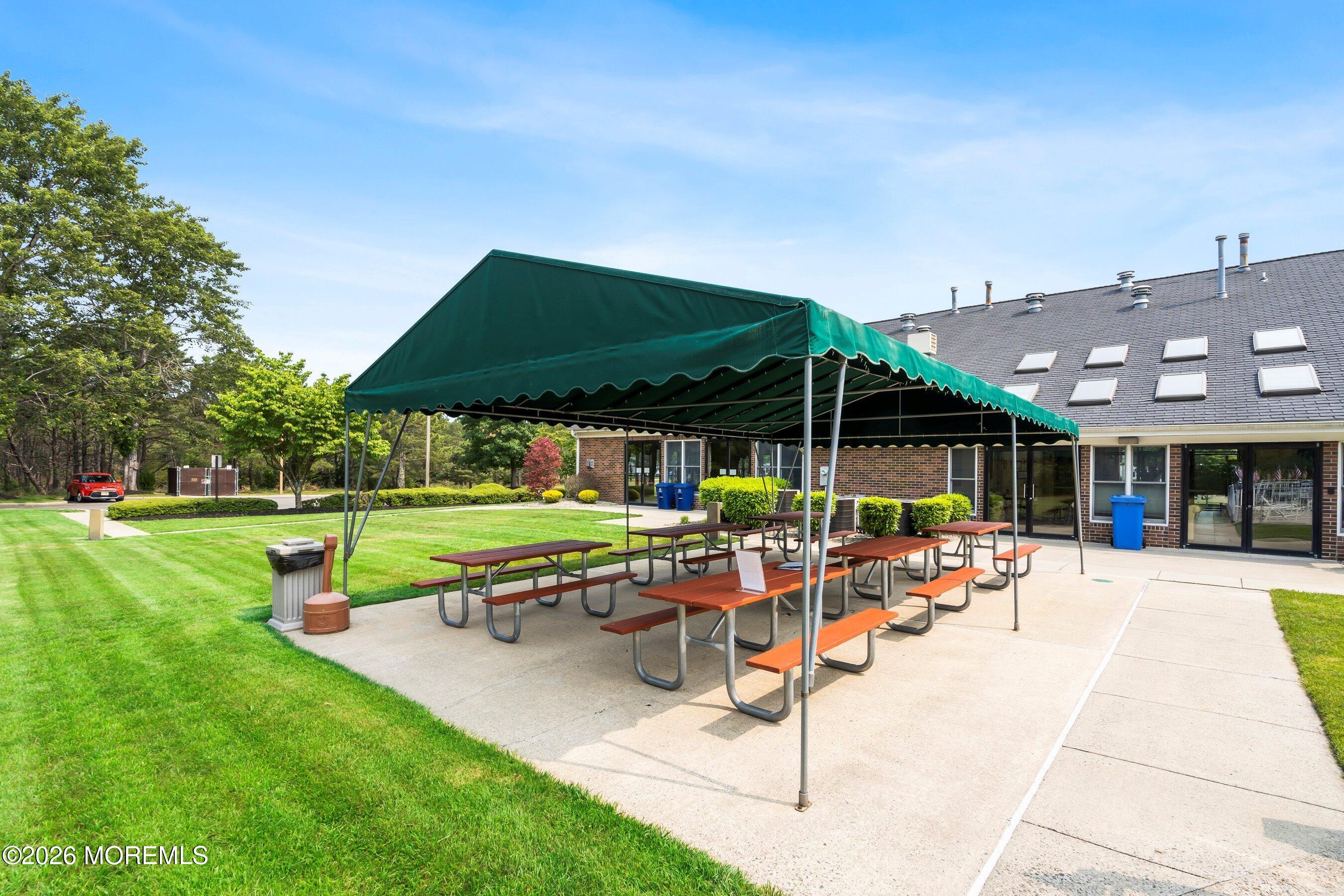 706 Evergreen Court Whiting NJ 08759