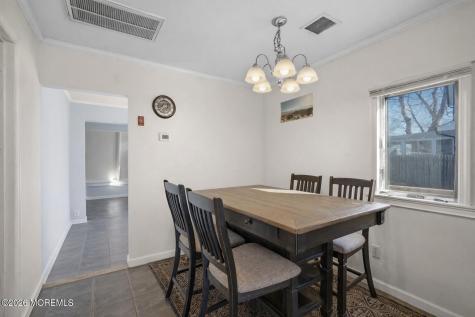 882 Woodmere Drive Cliffwood Beach NJ 07735