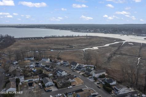 882 Woodmere Drive Cliffwood Beach NJ 07735