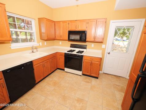 2 Gina Drive Hazlet NJ 07730