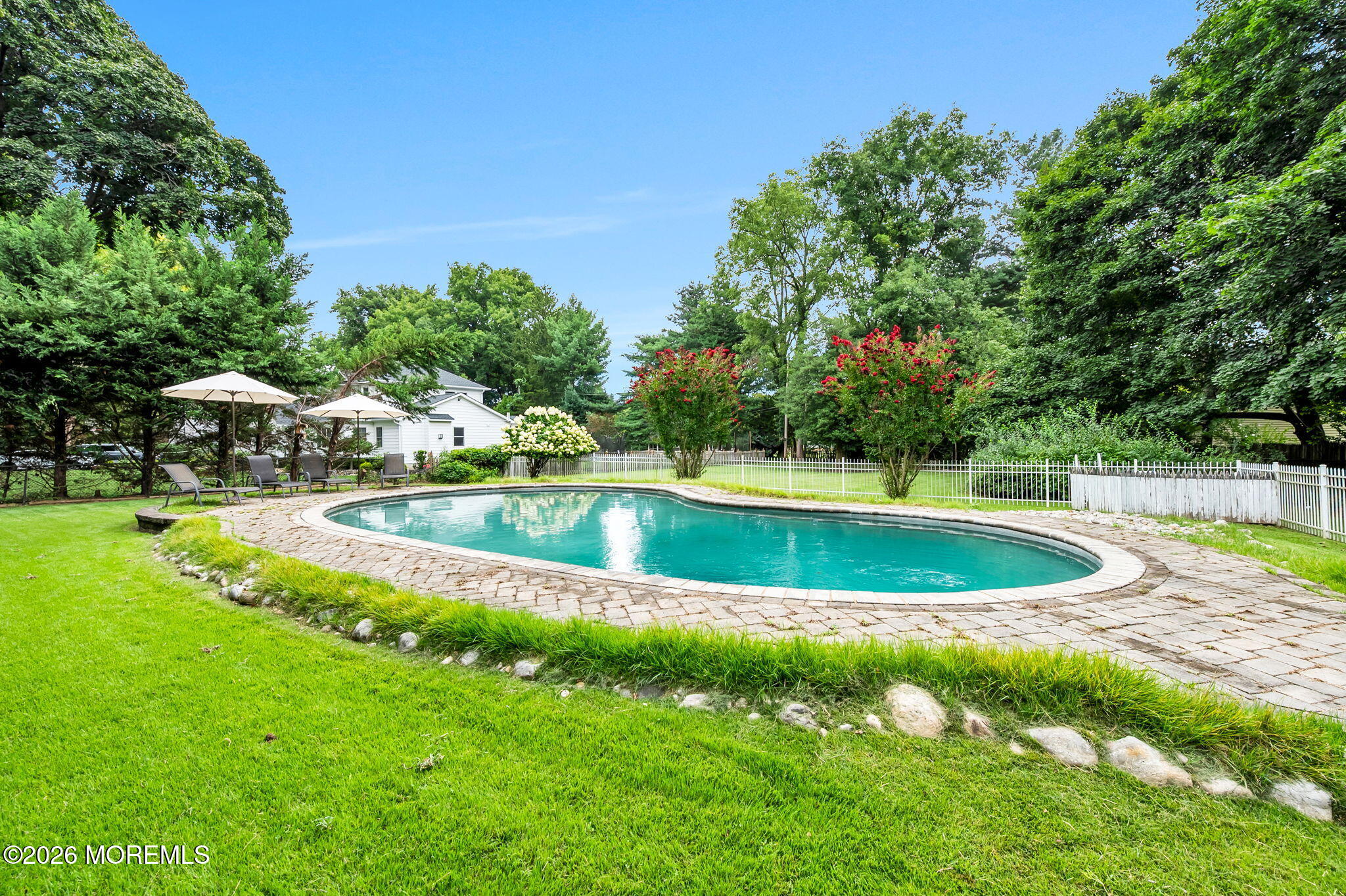 333 Sycamore Avenue Shrewsbury Boro NJ 07702