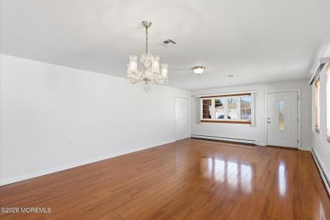 13 Bimini Drive Toms River NJ 08757