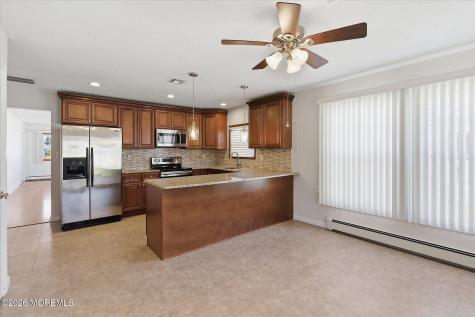 13 Bimini Drive Toms River NJ 08757