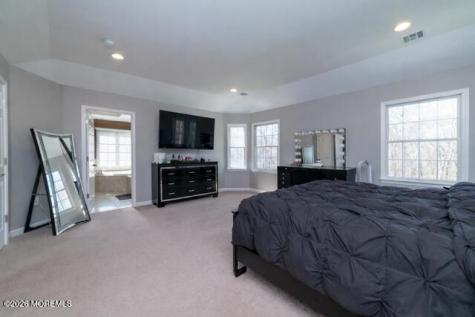 19 Lakeside Drive Jackson NJ 08527
