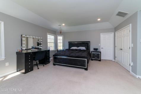 19 Lakeside Drive Jackson NJ 08527