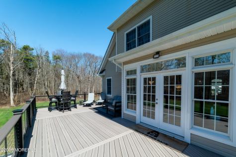 19 Lakeside Drive Jackson NJ 08527