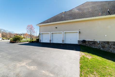 19 Lakeside Drive Jackson NJ 08527
