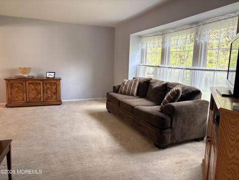7 Coventry Court Manalapan NJ 07726