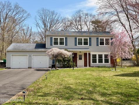 7 Coventry Court Manalapan NJ 07726