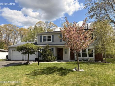 7 Coventry Court Manalapan NJ 07726