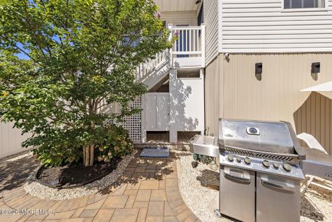 214 W 4th Street Ship Bottom NJ 08008