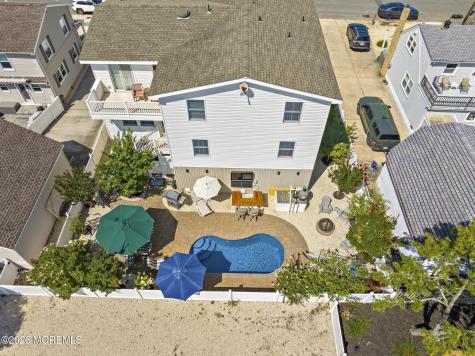 214 W 4th Street Ship Bottom NJ 08008