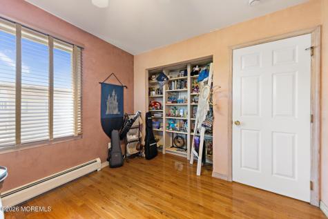 214 W 4th Street Ship Bottom NJ 08008