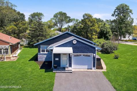 19 Acacia Row Toms River NJ 08755