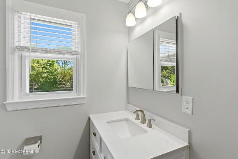19 Acacia Row Toms River NJ 08755