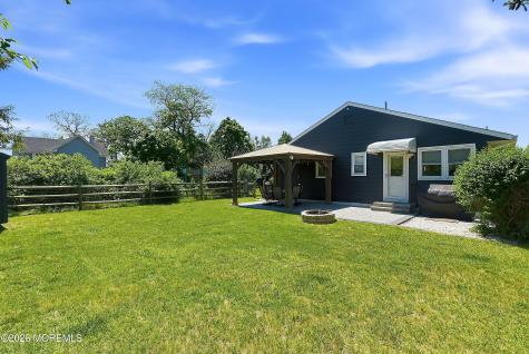 19 Acacia Row Toms River NJ 08755