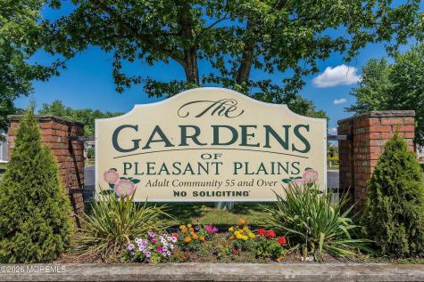 19 Acacia Row Toms River NJ 08755