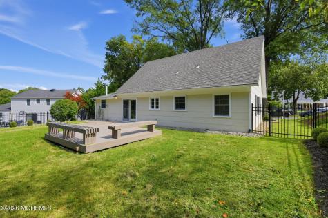 95 Warren Drive Aberdeen NJ 07747