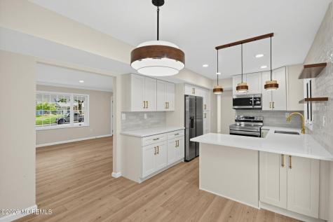 95 Warren Drive Aberdeen NJ 07747