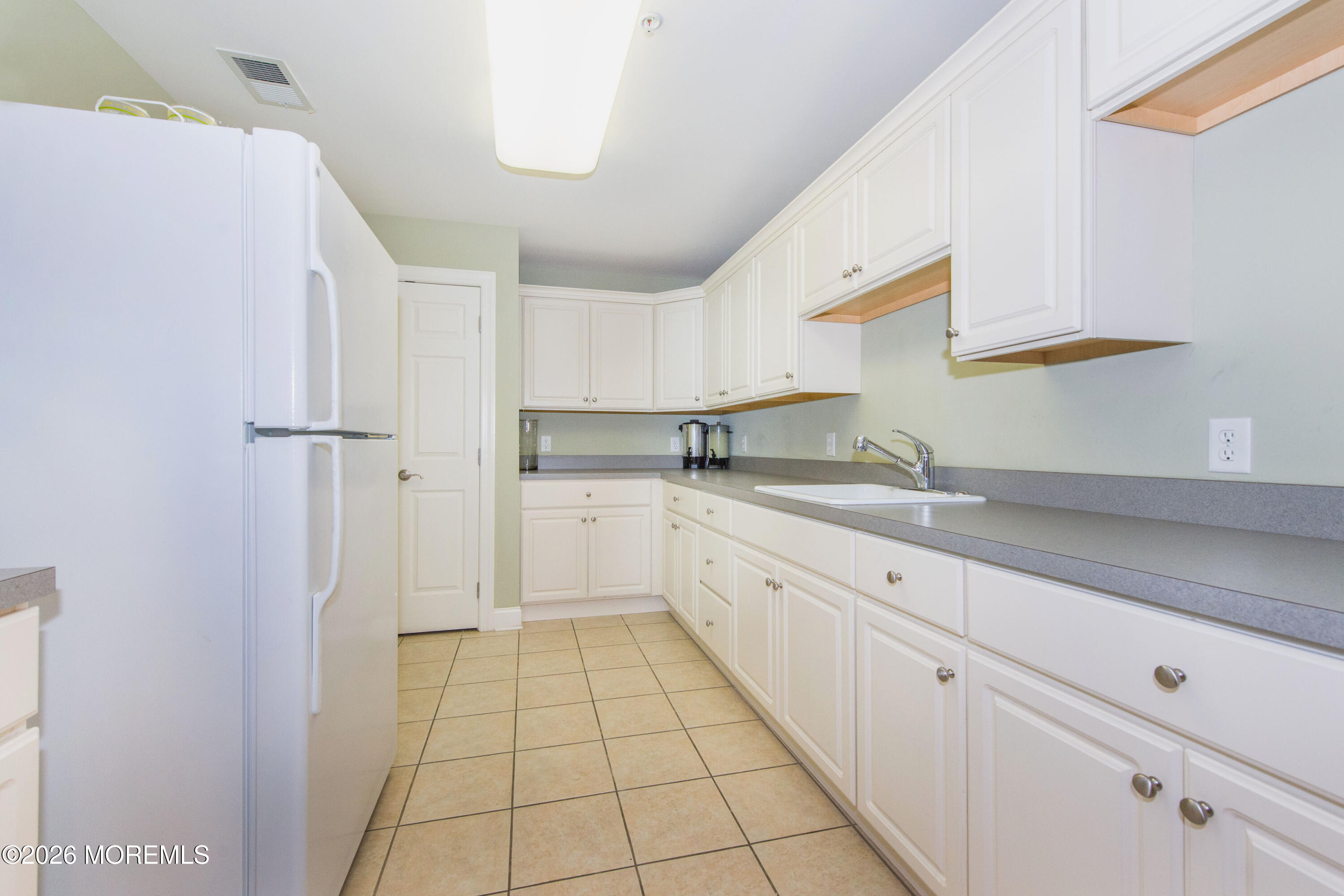 113 Liddle Avenue Edison NJ 08837