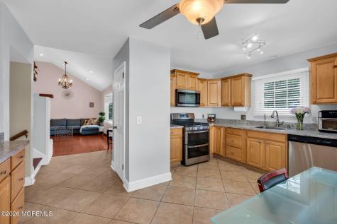 10 Homestead Place Holmdel NJ 07733