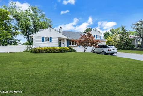 10 Homestead Place Holmdel NJ 07733