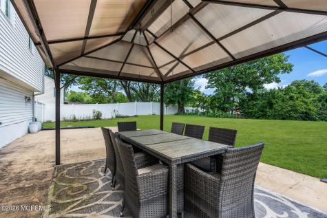 10 Homestead Place Holmdel NJ 07733