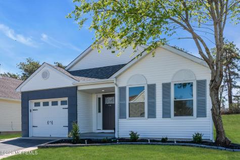 80 Canterbury Lane Toms River NJ 08757