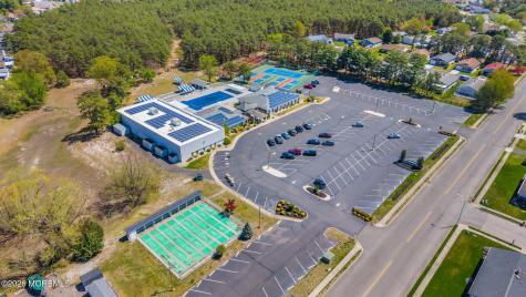 80 Canterbury Lane Toms River NJ 08757