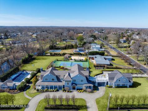 150 Norwood Avenue Oakhurst NJ 07755