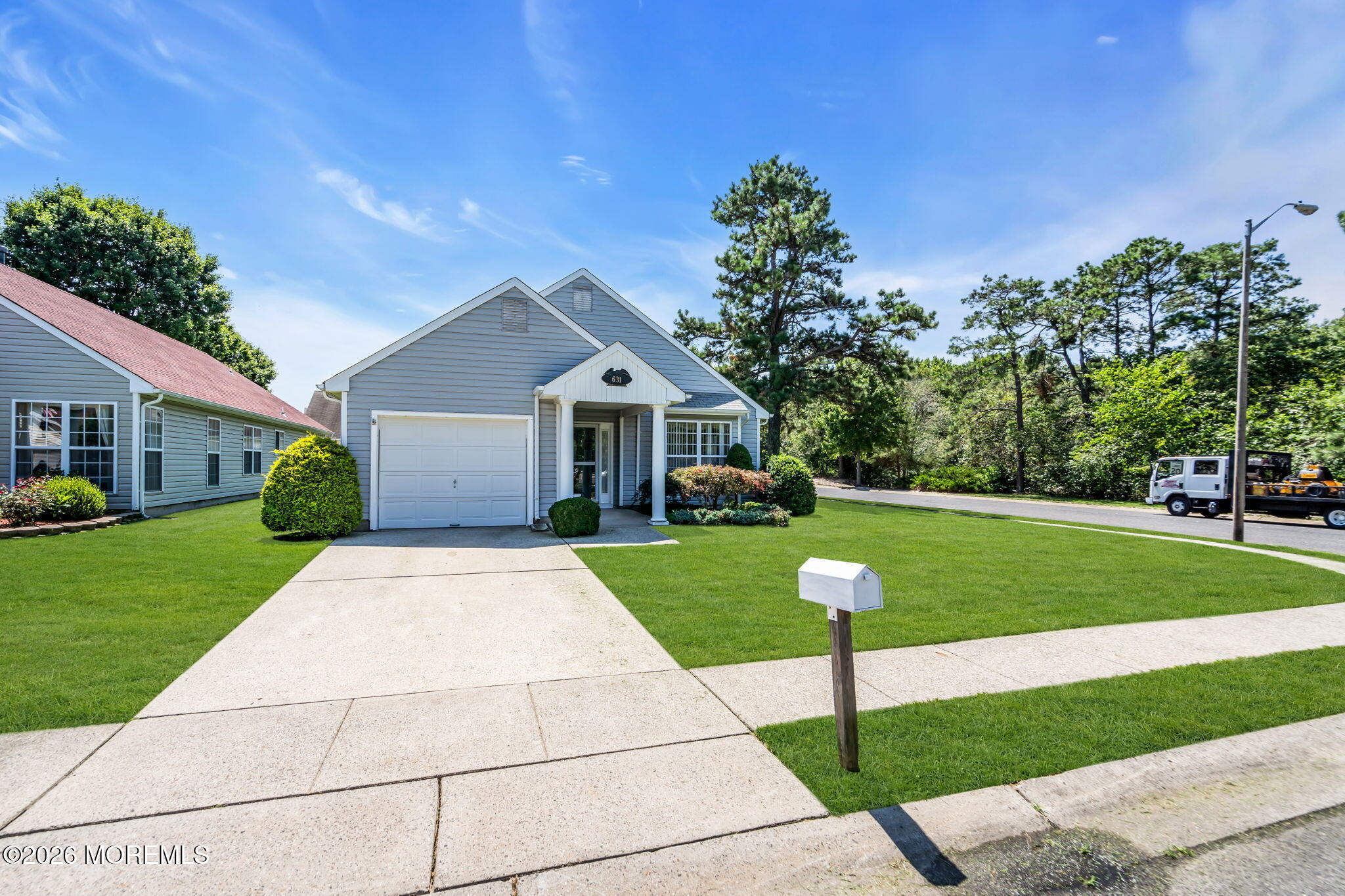 631 Bedford Lane Manchester NJ 08759