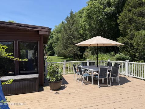 49 Prescott Place Freehold NJ 07728