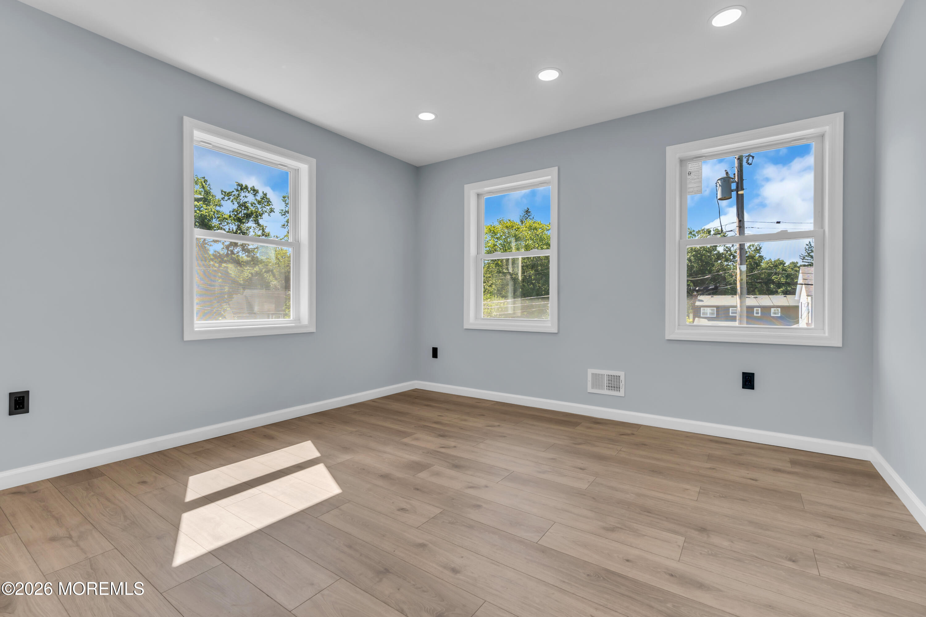 77 Elm Street Spotswood NJ 08884