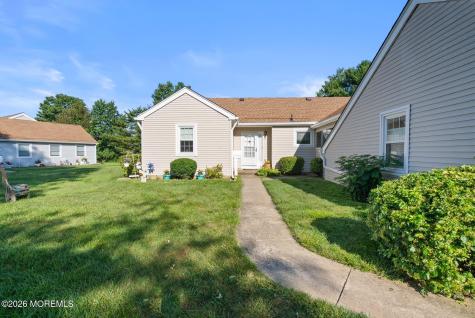 82 Parkway Drive Freehold NJ 07728