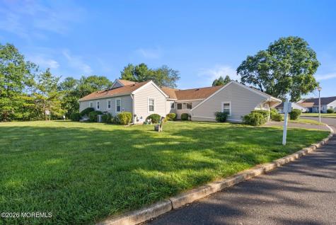 82 Parkway Drive Freehold NJ 07728