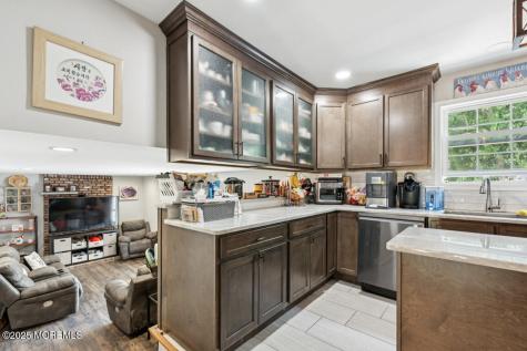 9 Cove Court Howell NJ 07731