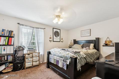 9 Cove Court Howell NJ 07731