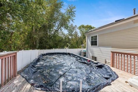 9 Cove Court Howell NJ 07731