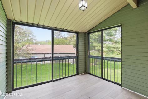 236 Medford Court Manalapan NJ 07726