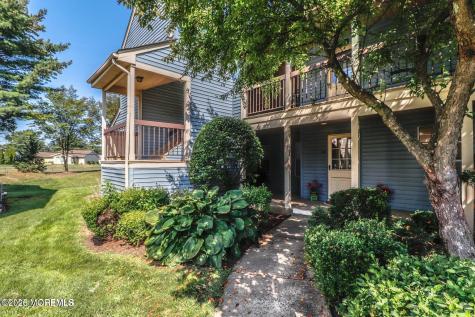 8E Benjamin Franklin Drive Monroe NJ 08831