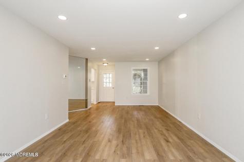 8E Benjamin Franklin Drive Monroe NJ 08831