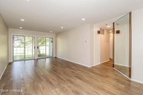 8E Benjamin Franklin Drive Monroe NJ 08831