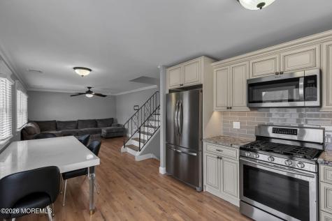 27 Branch Road Oakhurst NJ 07755