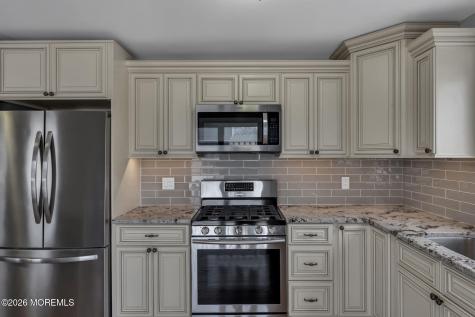 27 Branch Road Oakhurst NJ 07755