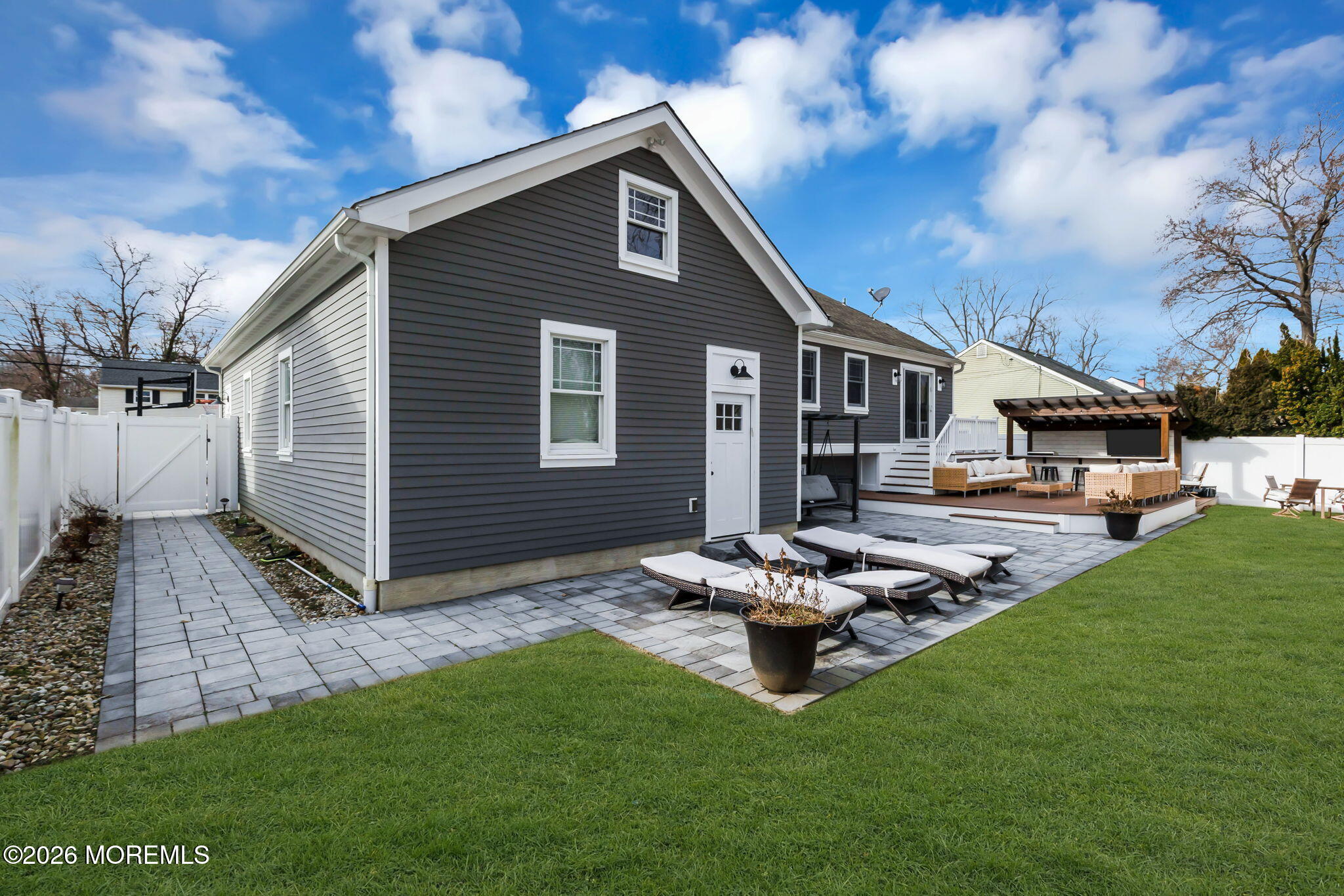 27 Branch Road Oakhurst NJ 07755